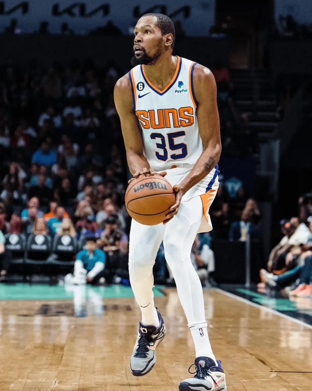 九游体育官方入口美国队不断突破！，杜兰特连续十场比赛得分超过战术调整全场沸腾不已的简单介绍